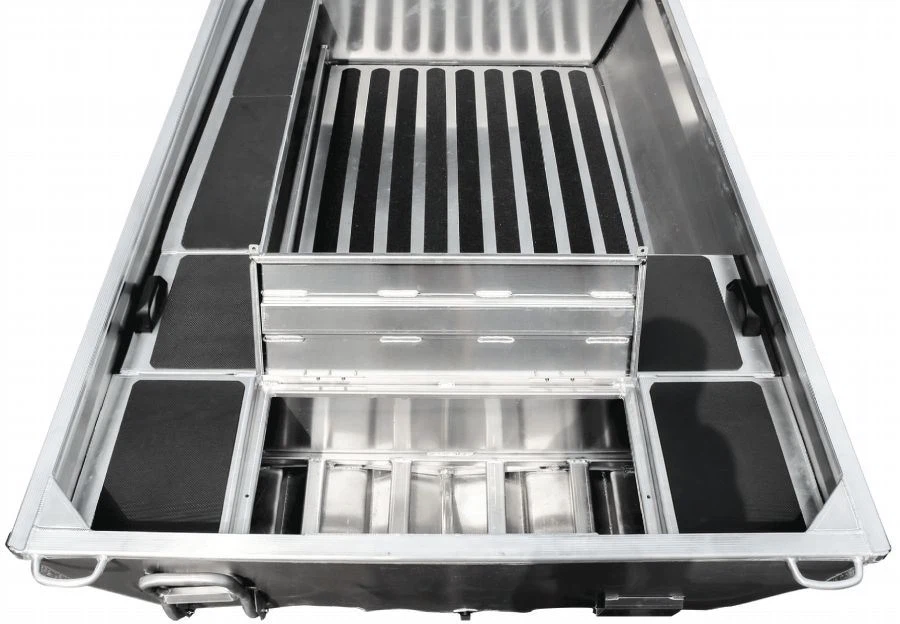 13 foot Aluminum V Hull Boat Tank compartment